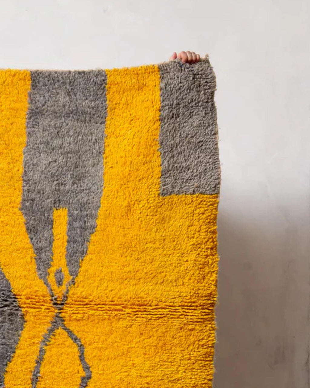 Handwoven Moroccan Shag Rug: Plush Bohemian Style, Custom Size