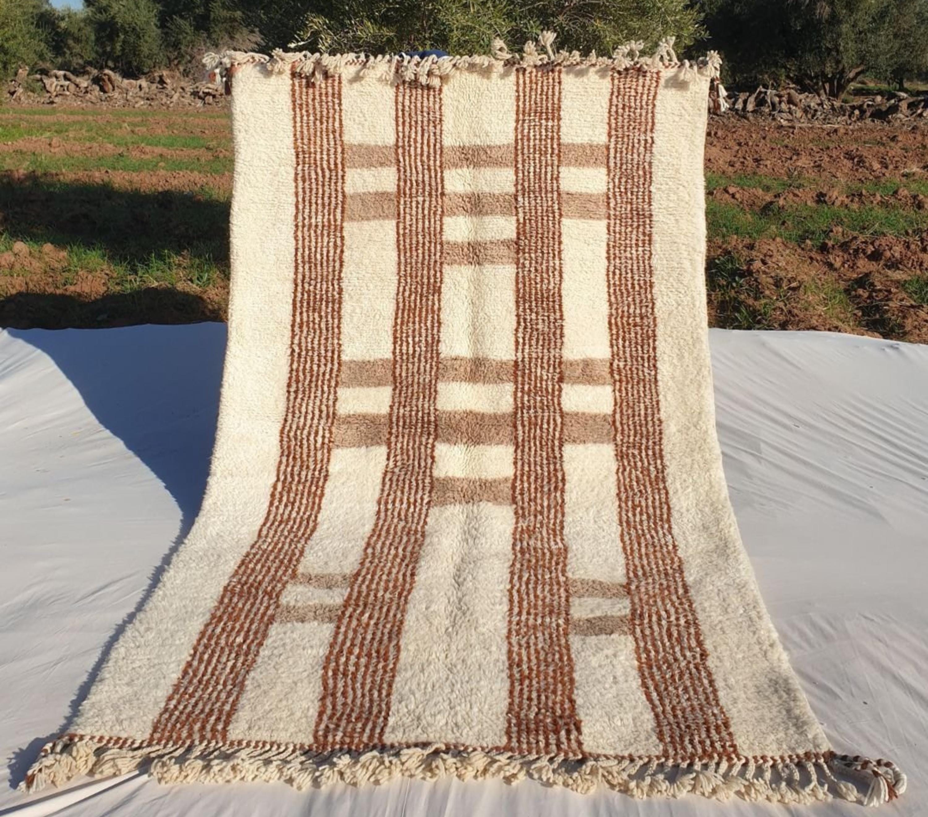 Salma, White & Brown Moroccan Striped Wool Rug