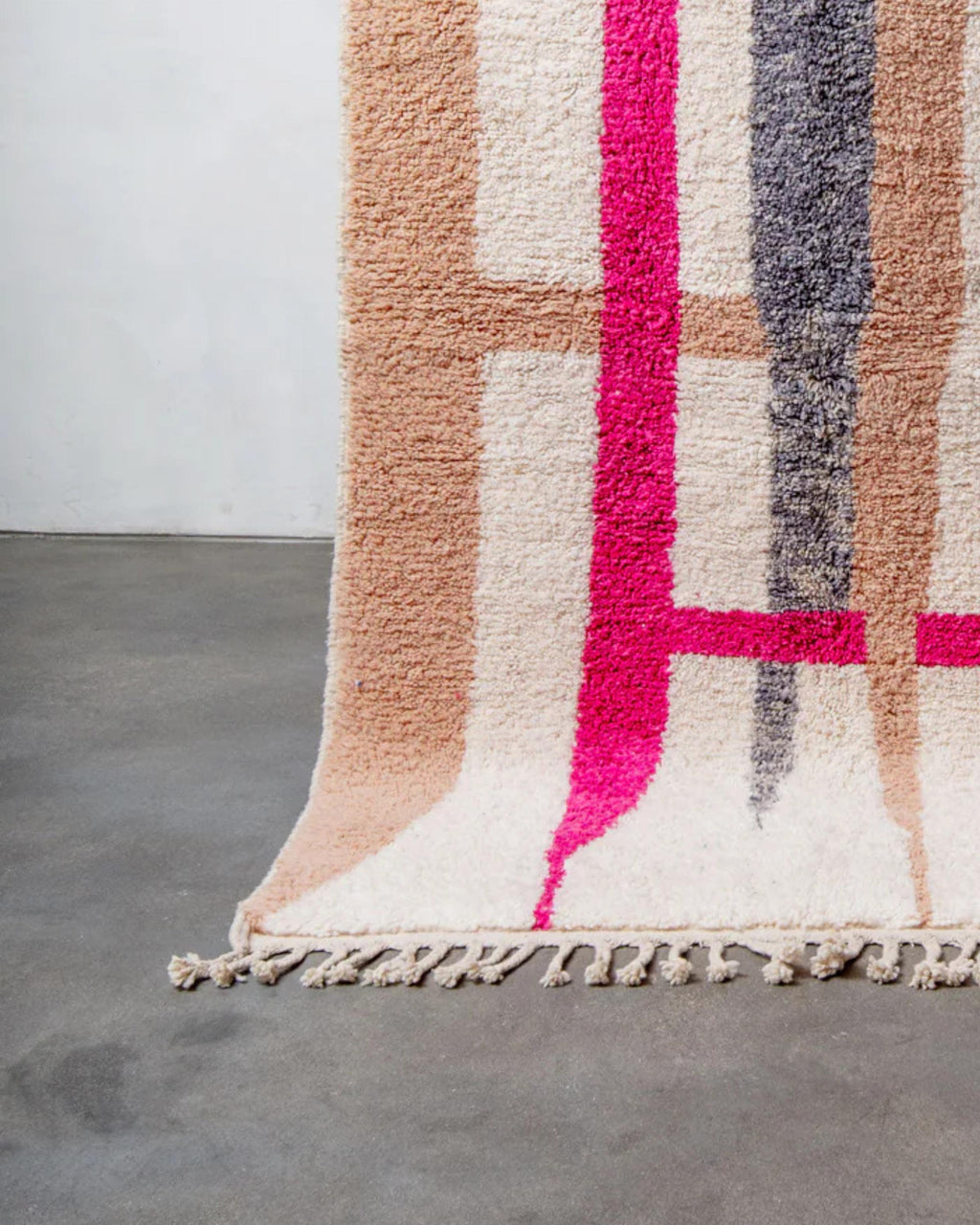 Handmade Wool Berber Rug: Custom Moroccan Azilal Rug