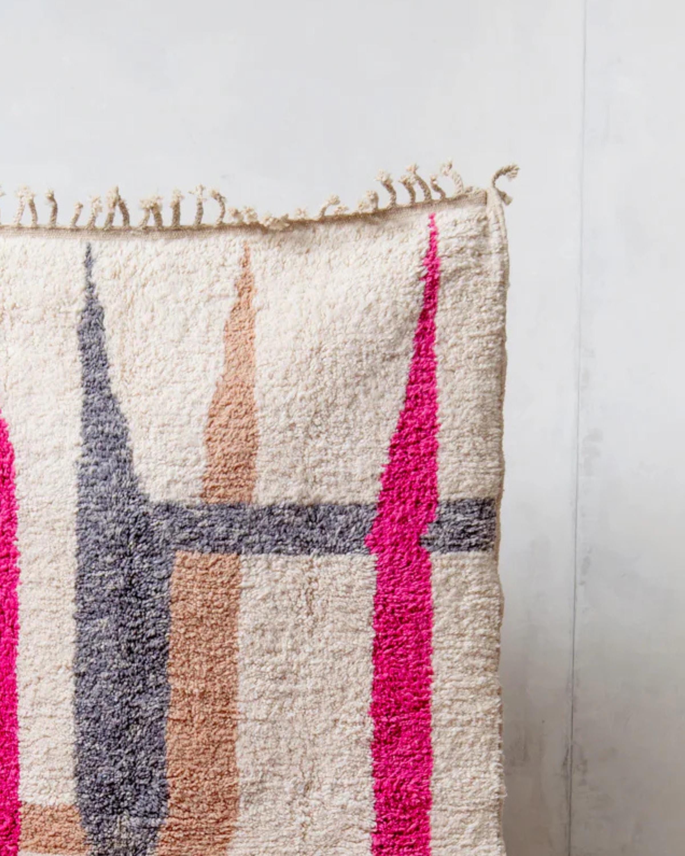 Handmade Wool Berber Rug: Custom Moroccan Azilal Rug