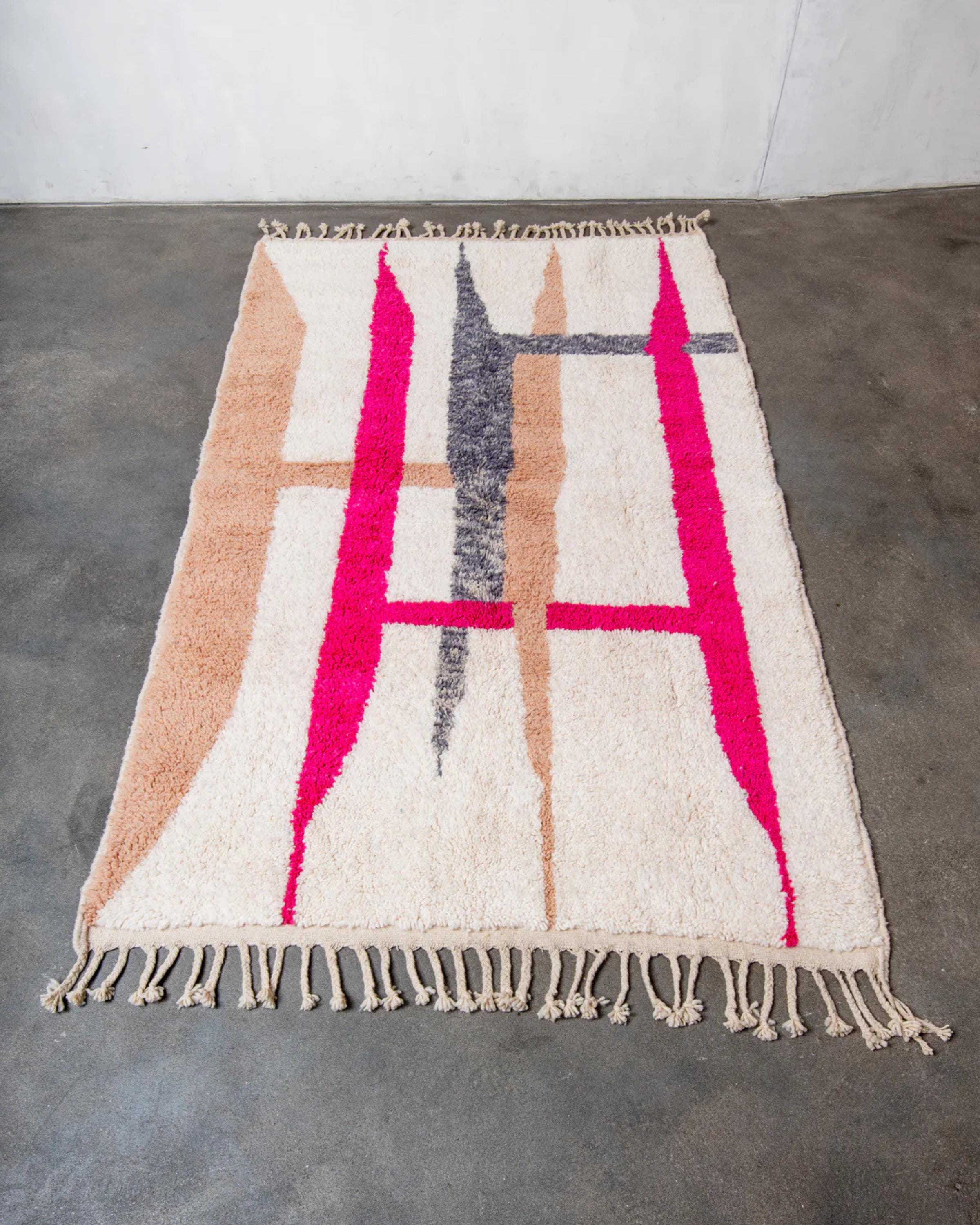 Handmade Wool Berber Rug: Custom Moroccan Azilal Rug