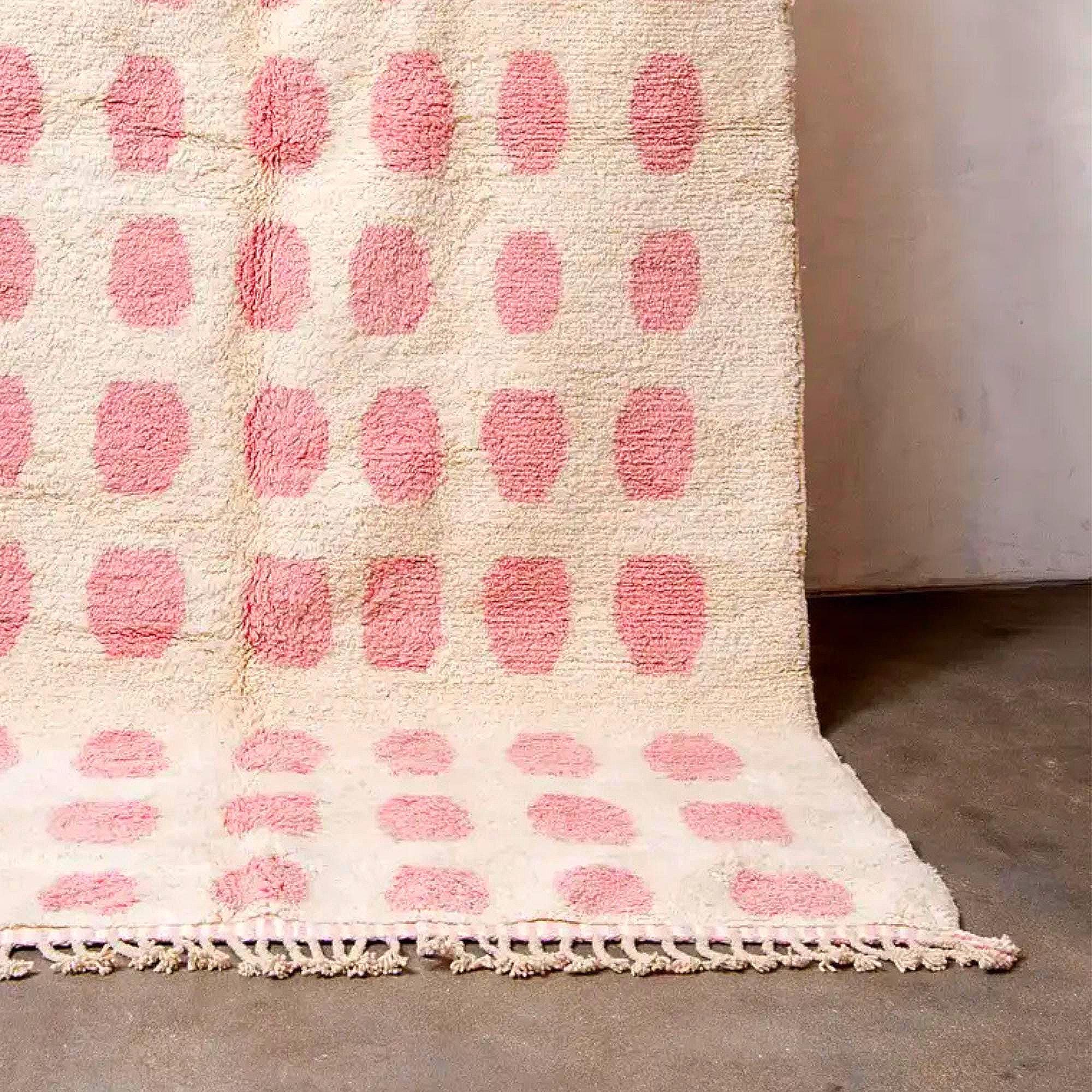 Handmade Pink Moroccan Kilim Rug: Berber Wool Rug