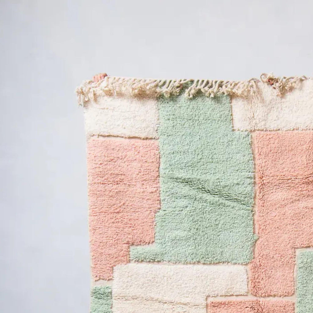 Handmade Beni Ourain Wool Rug (8x10): Green & Pink Berber Shag