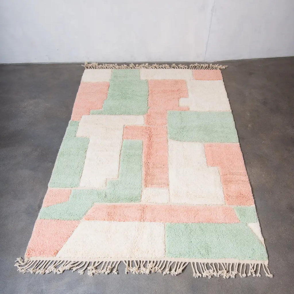 Handmade Beni Ourain Wool Rug (8x10): Green & Pink Berber Shag