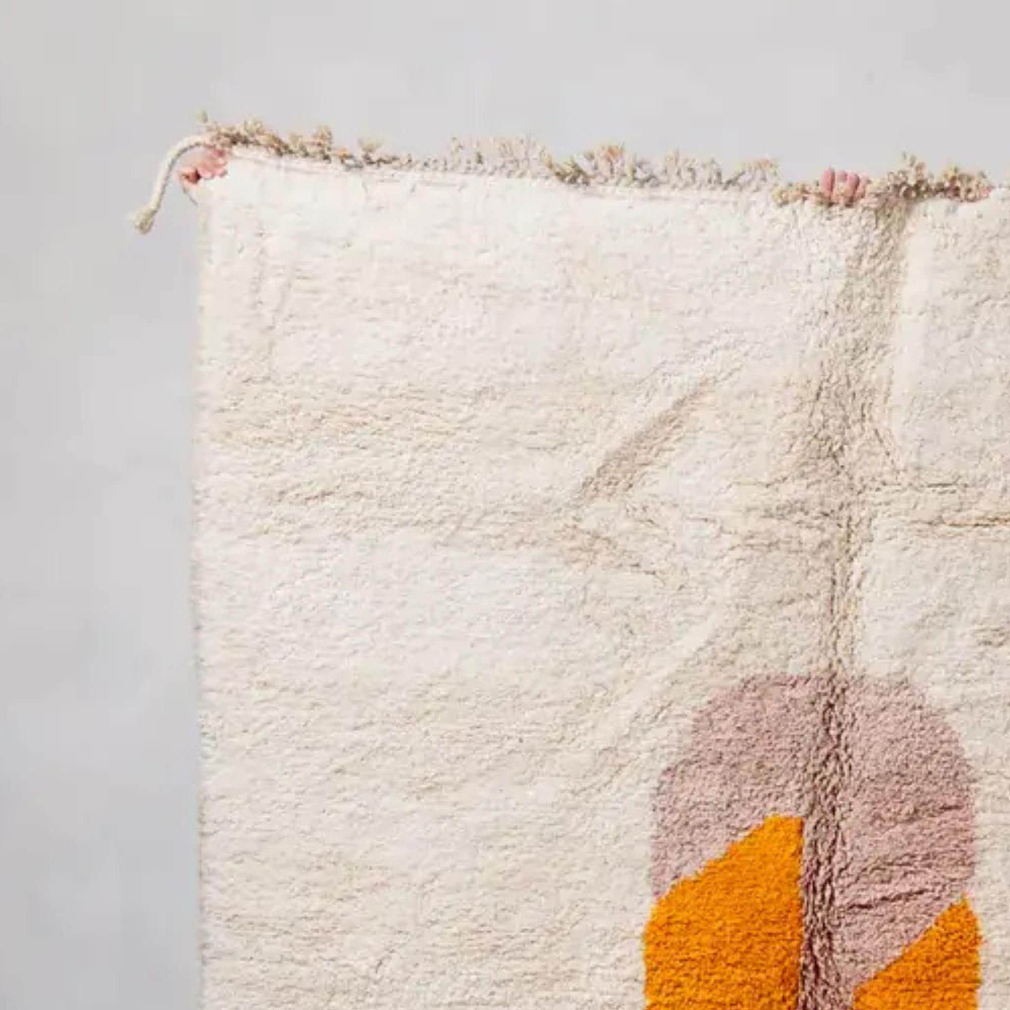 Handmade Wool Beni Ourain Rug: Bohemian White Moroccan Carpet