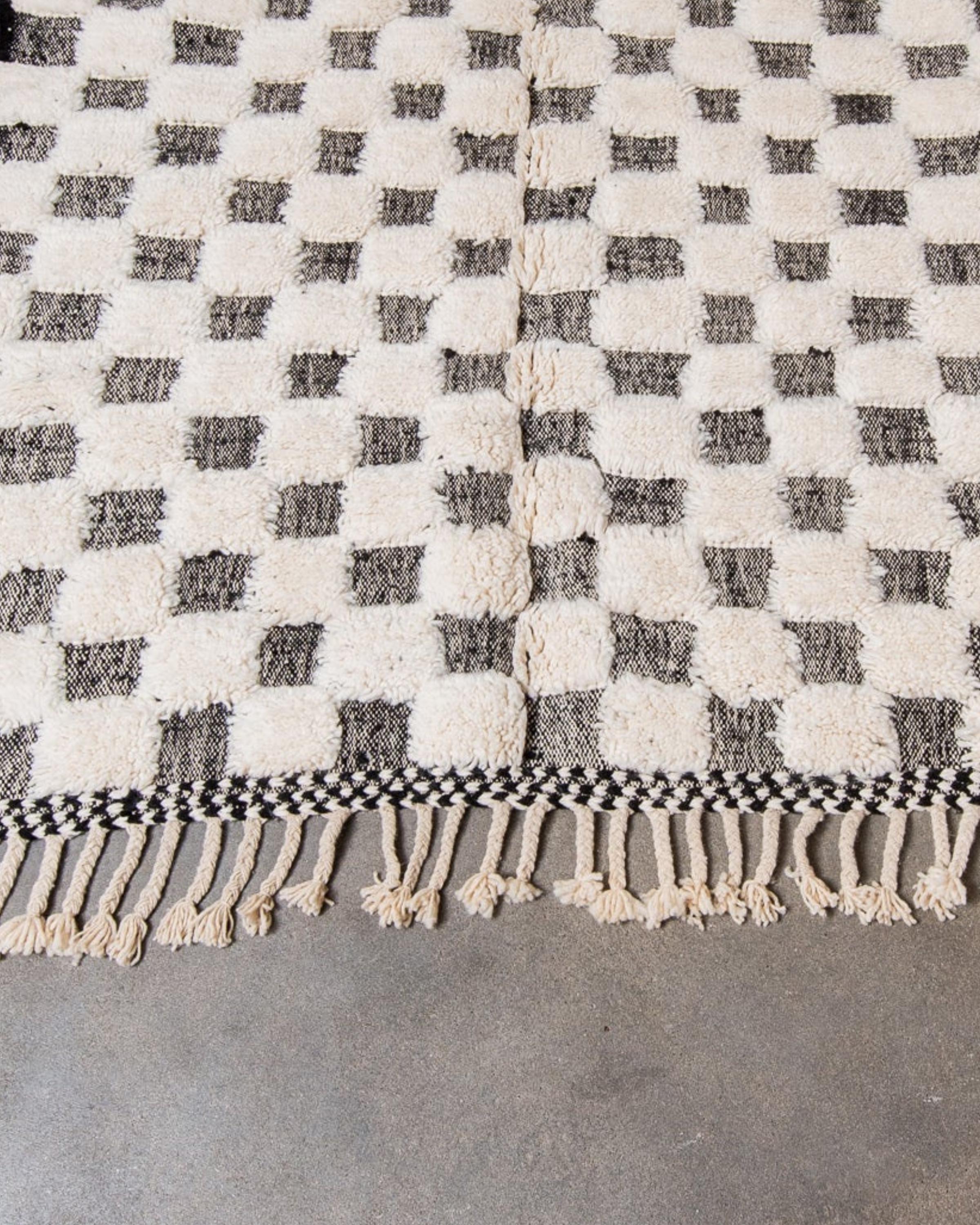 Handwoven Wool Checkered Rug: Moroccan Berber Design