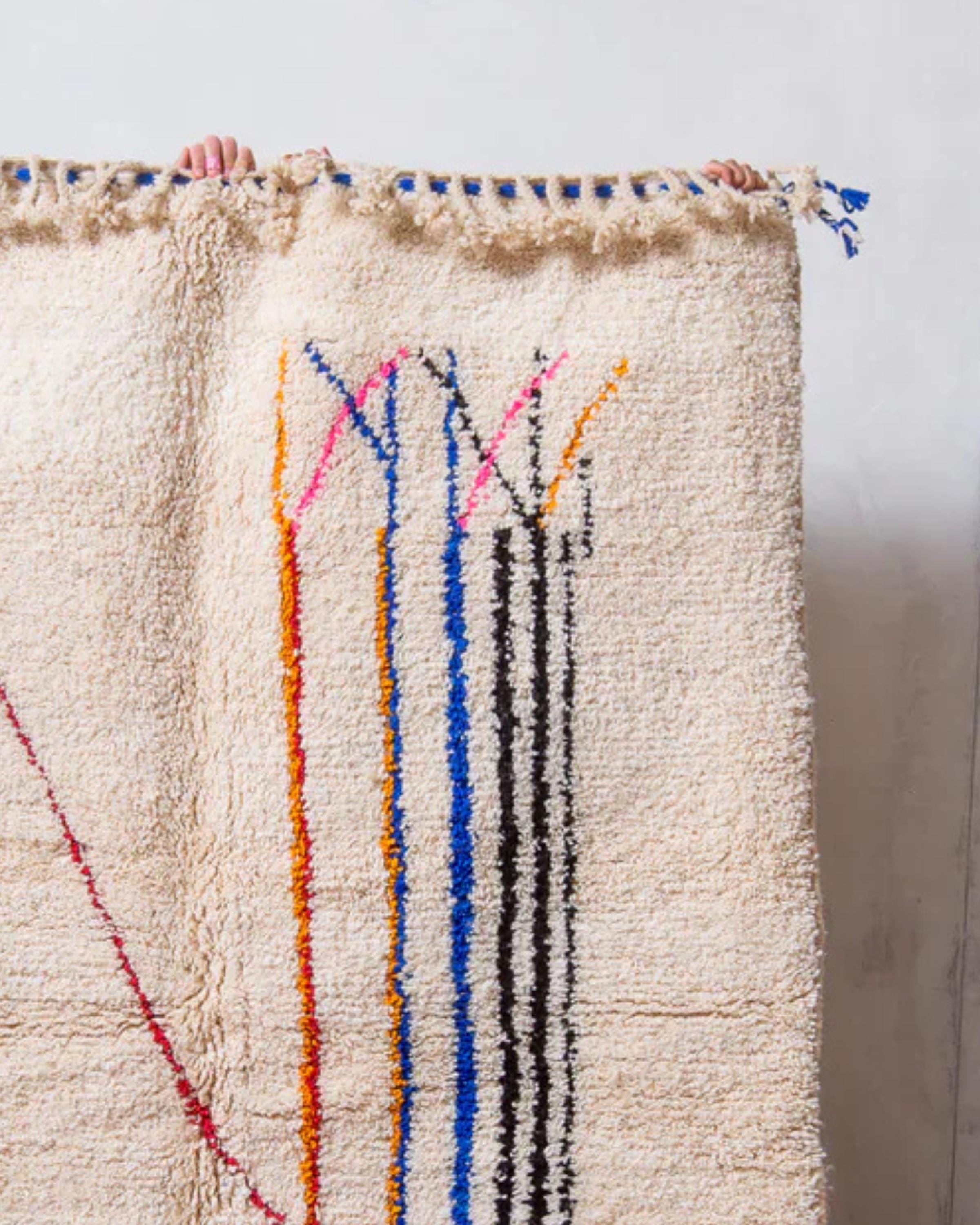 Handwoven Argyle Berber Rug: Cream Wool Moroccan Carpet