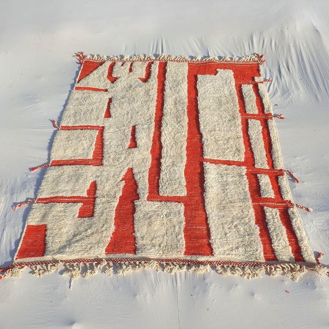 Hand Tufted Moroccan Rug: Orange & White Bohemian Berber Rug