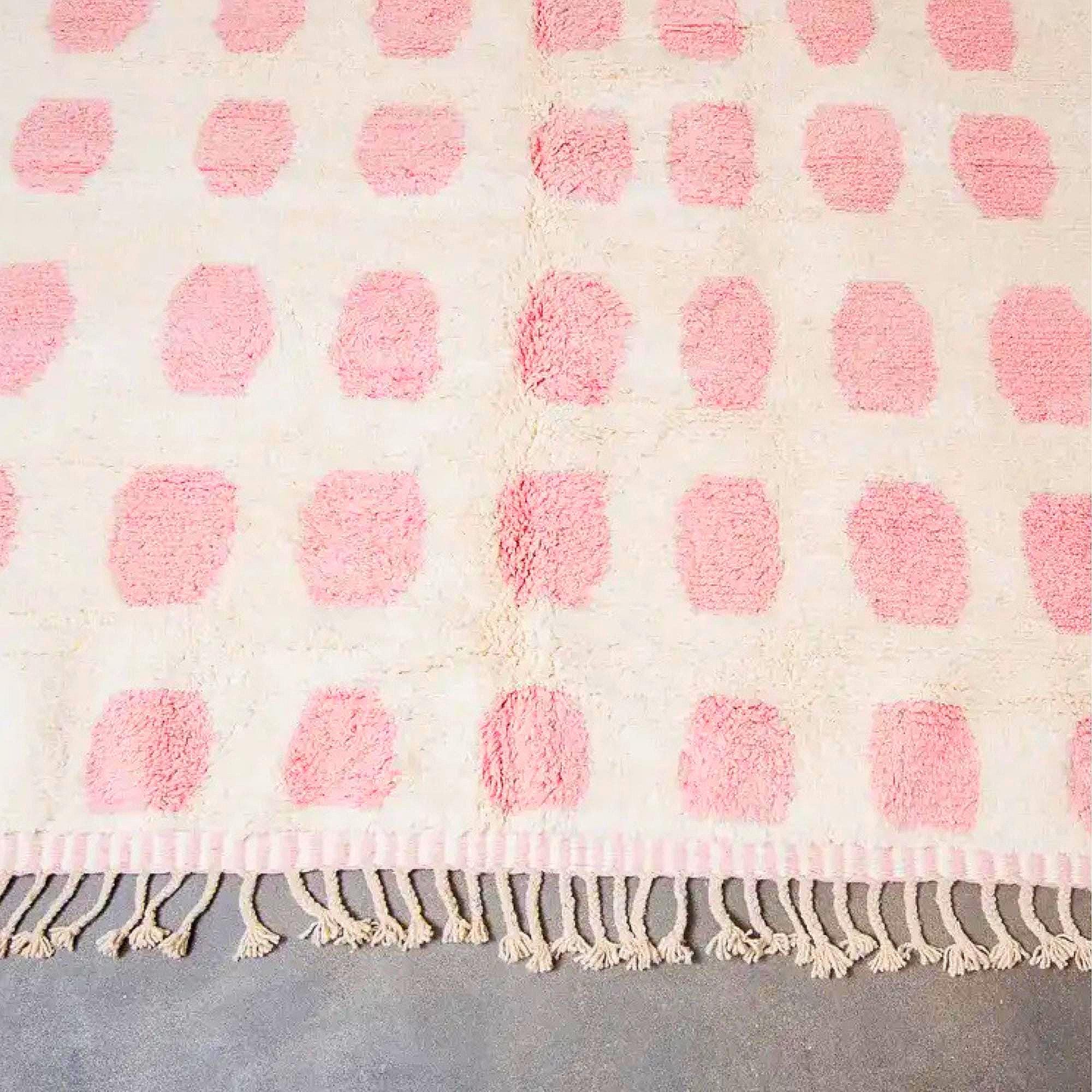 Handmade Pink Moroccan Kilim Rug: Berber Wool Rug
