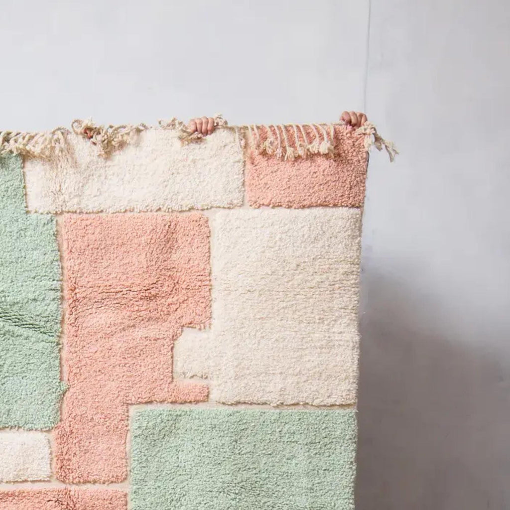 Handmade Beni Ourain Wool Rug (8x10): Green & Pink Berber Shag