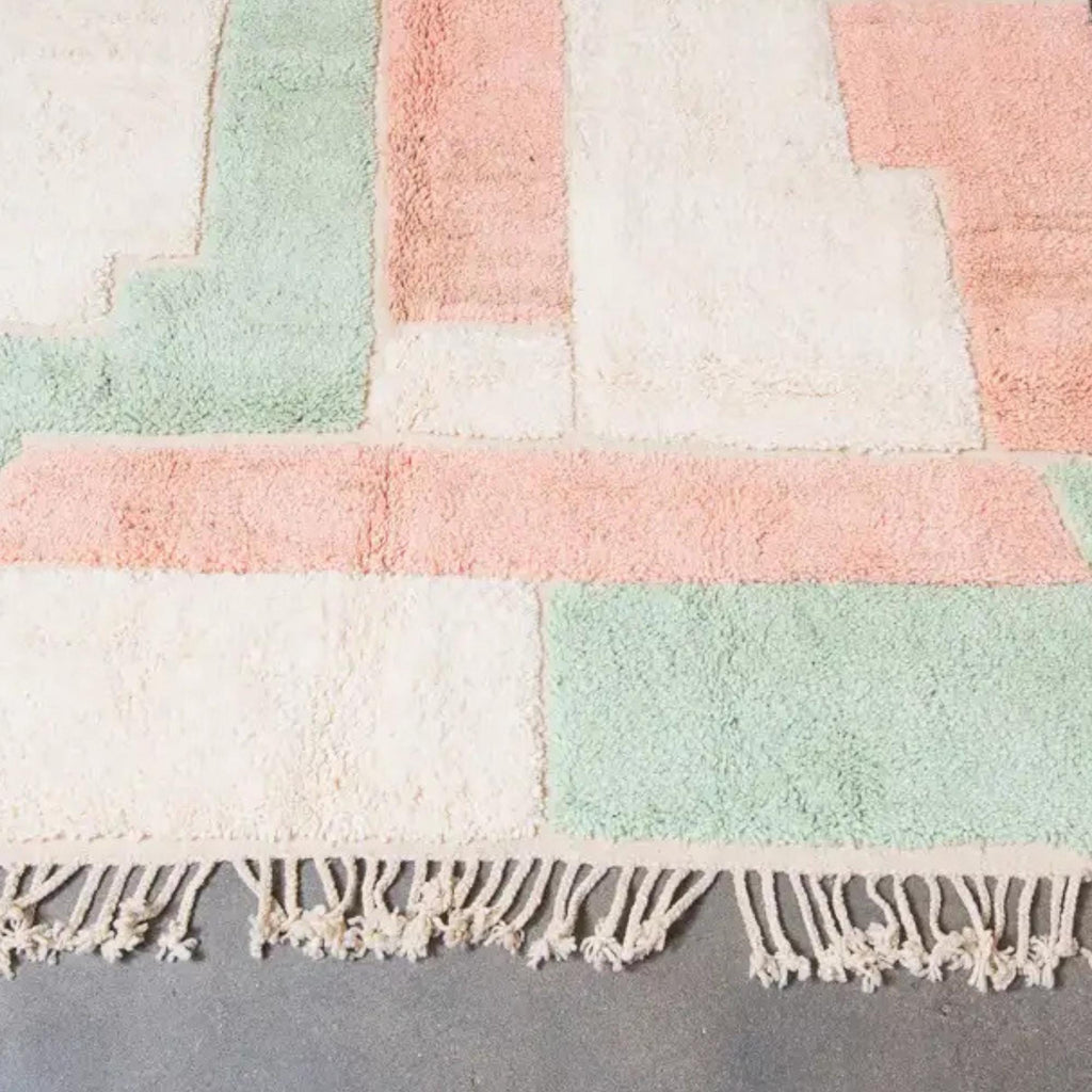 Handmade Beni Ourain Wool Rug (8x10): Green & Pink Berber Shag