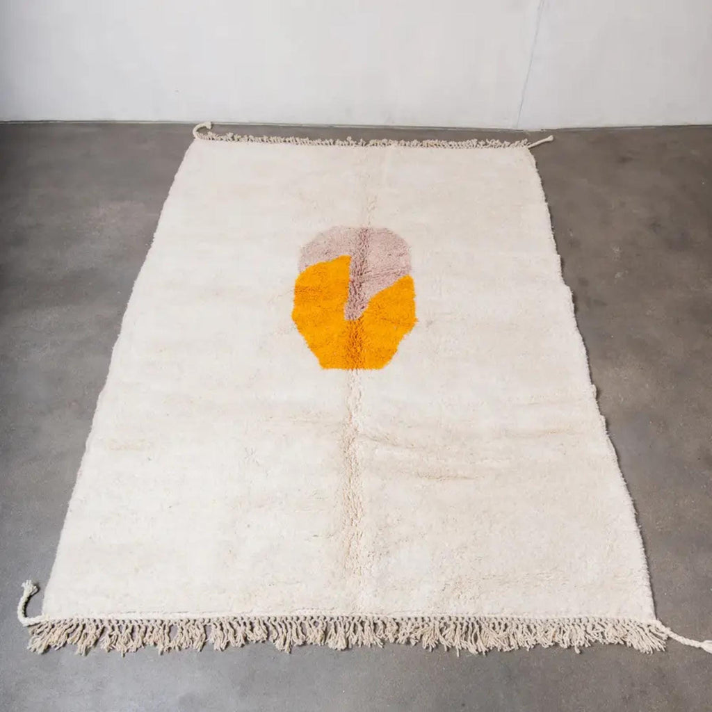 Handmade Wool Beni Ourain Rug: Bohemian White Moroccan Carpet