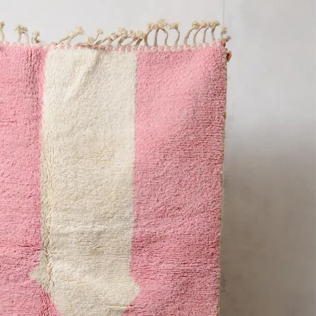 Handmade Pink Argyle Moroccan Rug: Berber Wool Beni Ourain Carpet