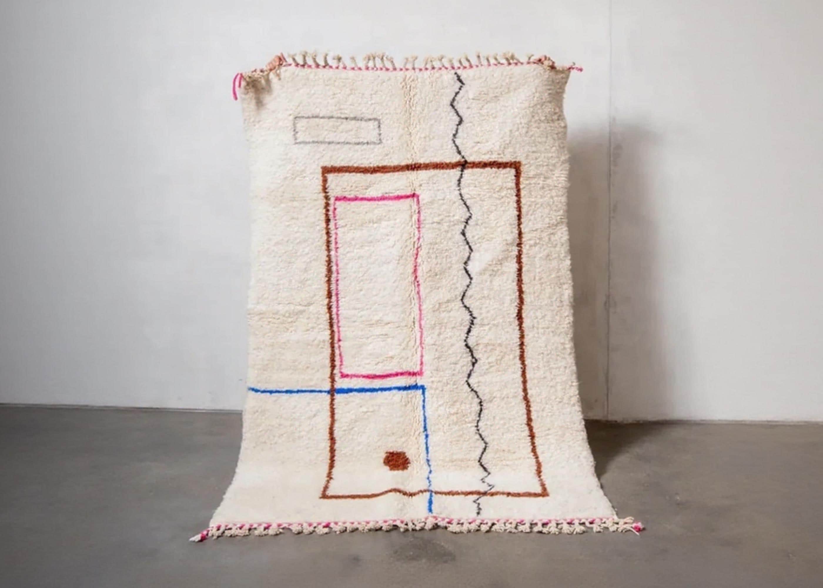 Handwoven Moroccan Wool Rug: Beni Ourain Style, US Import Duty Free