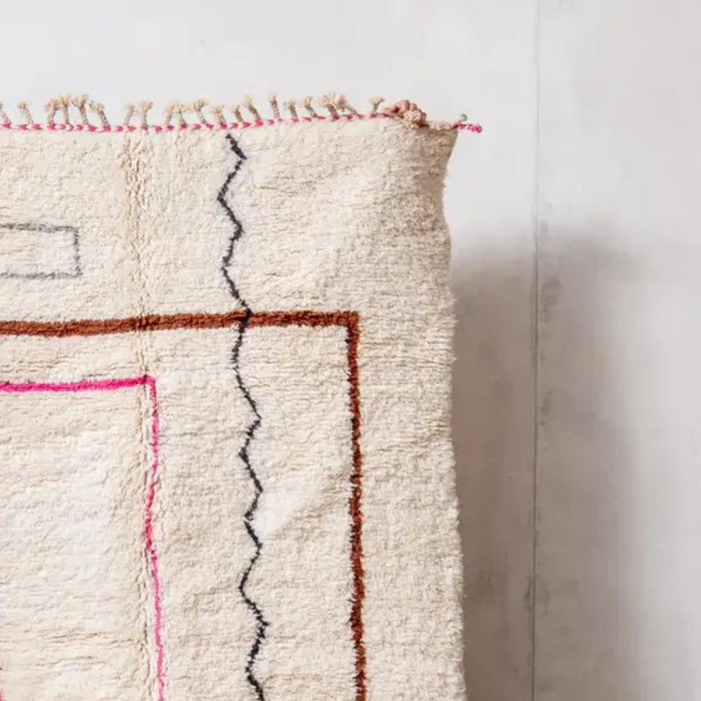 Handwoven Moroccan Wool Rug: Beni Ourain Style, US Import Duty Free