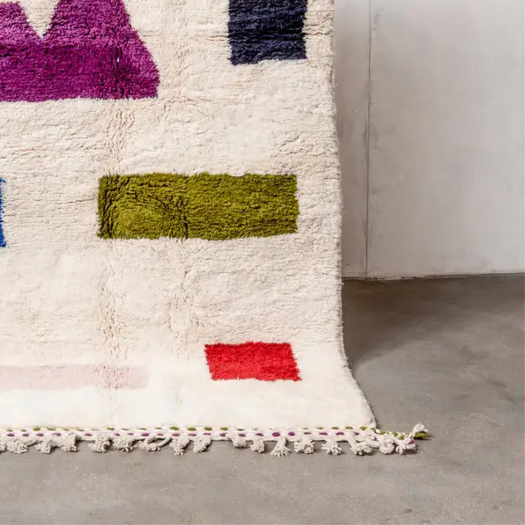 Colorful Wool Beni Ouarain Rug: Authentic Moroccan Berber Rug