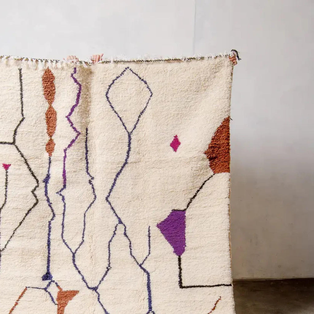 Handmade Beni ourain Moroccan Rug: Creamy Wool Moroccan Style