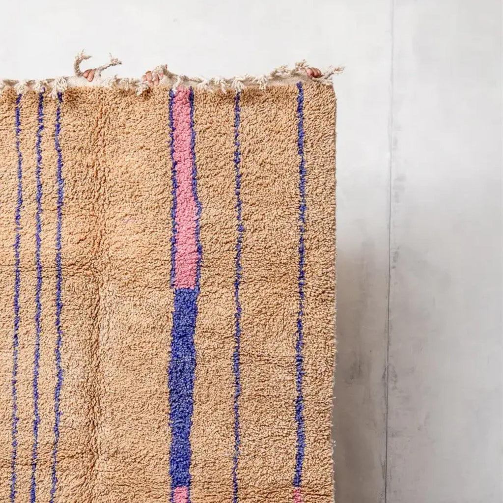 Handmade brown Moroccan Rug: Berber kilim Wool Rug