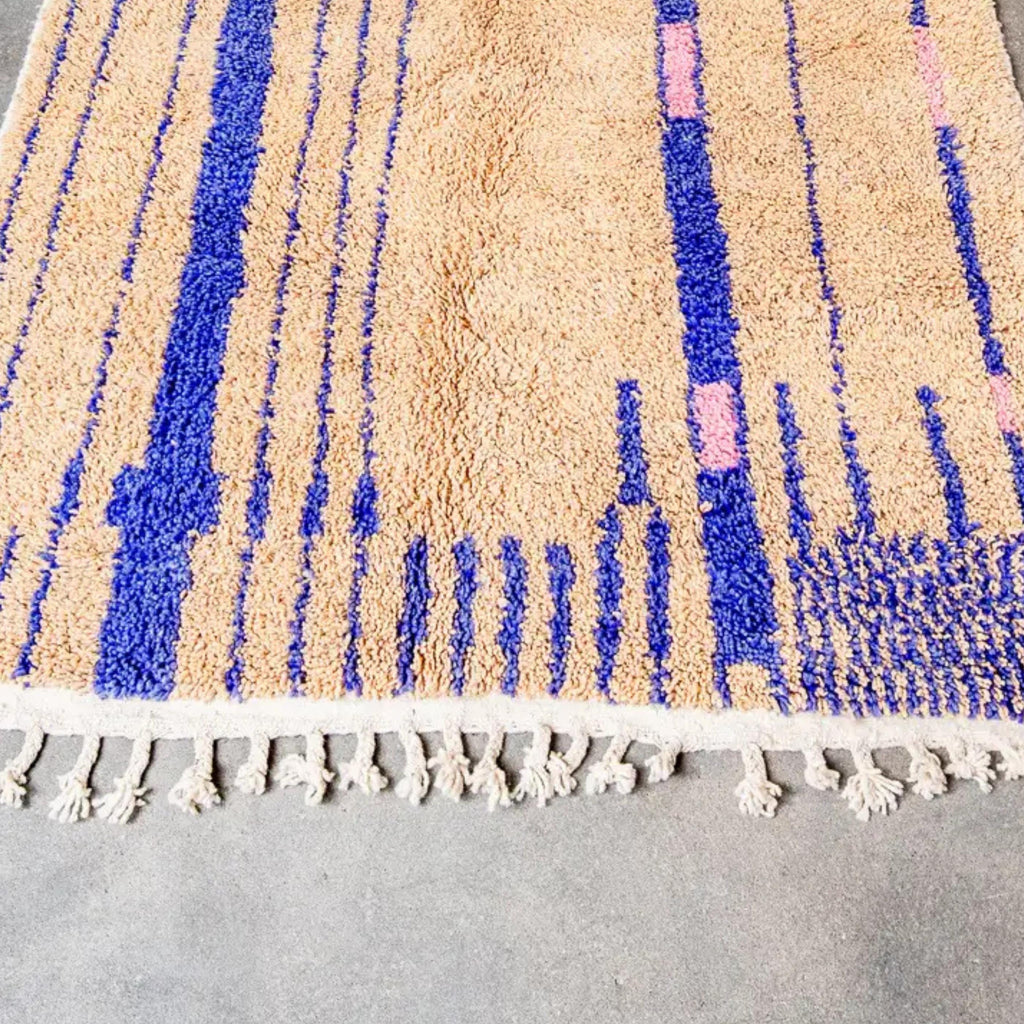 Handmade brown Moroccan Rug: Berber kilim Wool Rug