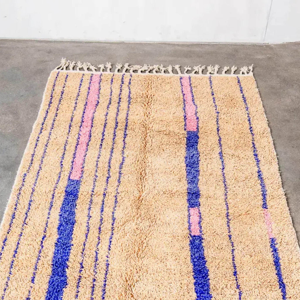 Handmade brown Moroccan Rug: Berber kilim Wool Rug